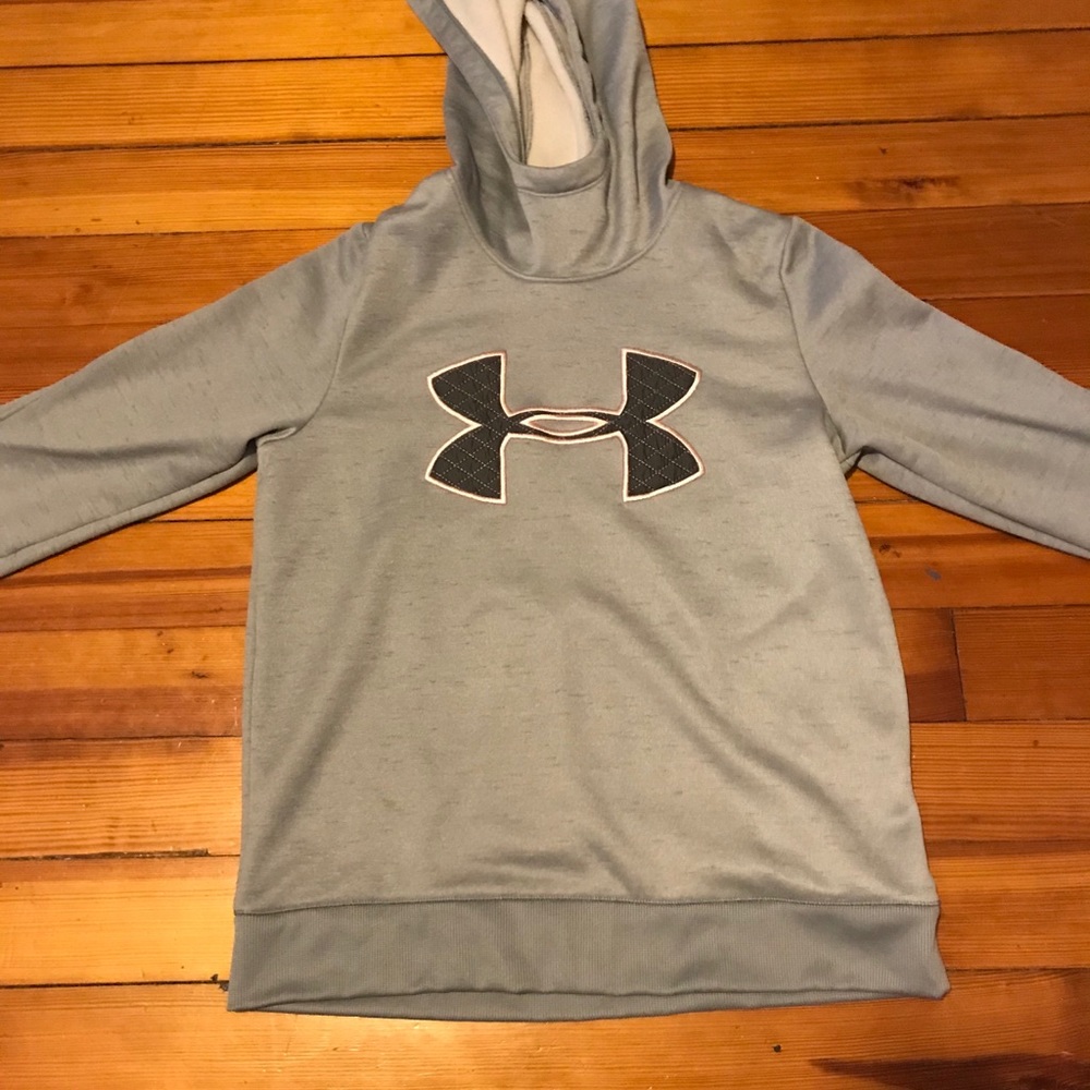 Gray under armour sweatshirt